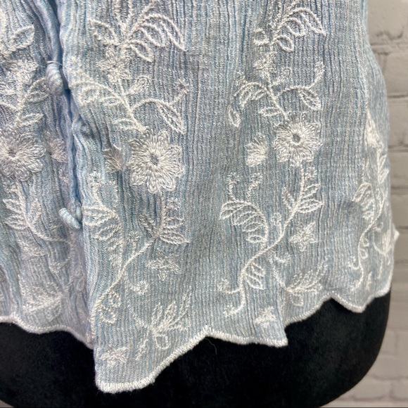 Mine Floral Embroidered Ruffle Top - Picture 5 of 7